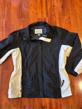 ZeroXposur Black and White Women's Ski Jacket